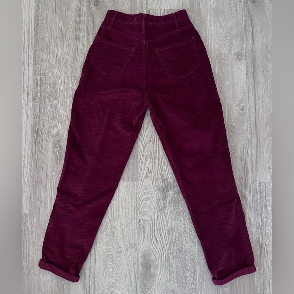 Hollister - Corduroy Pants - Picture 3 of 3
